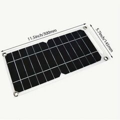 ジャンク品 1,500円→300円【141】新品 ソーラーポータブル充電パネル 5V 30W USBの画像