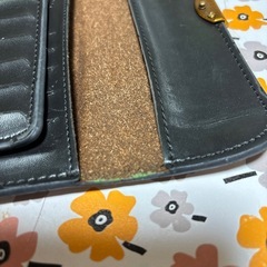 3つ折り財布の画像