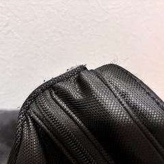 adidas ブラック ボストンバッグ QR607の画像