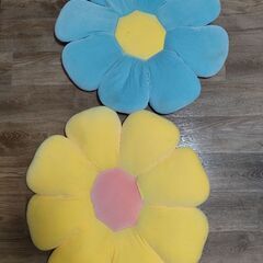 座布団 フロアクッション 花型 椅子用 フラワークッション 70cm チェアパッド 疲れない 極厚 ふわふわ 抱き枕 厚手 四季適用 腰痛 背もたれ 可愛い おしゃれの画像