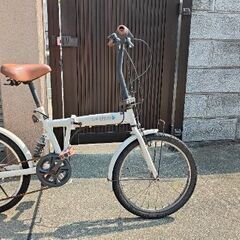 リアサスペンション付 6段変速20インチ自転車 の画像