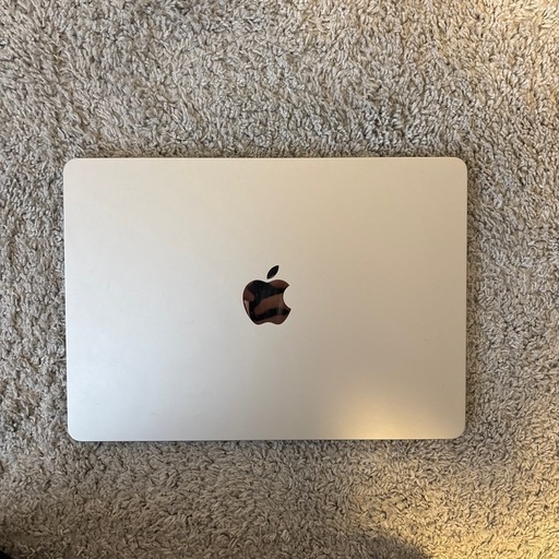 美品　MACBOOK AIR