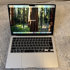 美品　MACBOOK AIRの画像