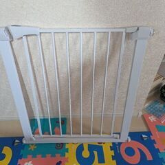 ベビーゲート、2台の画像