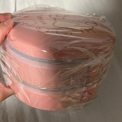 ハローキティ　2段オードブルの画像