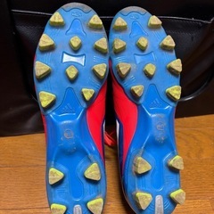 adidas 26.5㌢スパイクの画像