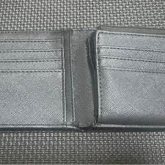 処分品 折りたたみ財布の画像
