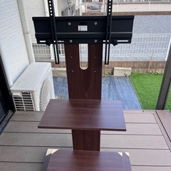 壁掛けTV台　の画像