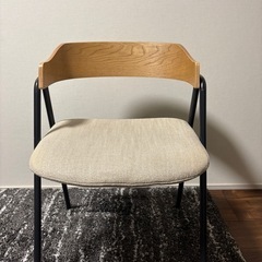 ダイニングチェアの画像