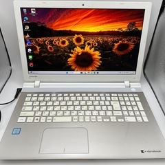 ◎限定値下げ中◎東芝/i7/SSD512GB/8GB/Office/高性能/白 ◎最終値下げ◎東芝/i7/SSD512GB/8GB/Office付/15.6型/高性能/白