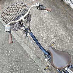 【美品】Panasonic パナソニック 電動アシスト自転車 軽量モデル VIVI L ビビ・L BE-FL632V バッテリー12Ah 2022年 26インチ 3段変速 ディープブルーメタリック 電動自転車 充電器あり 譲渡証明書の画像
