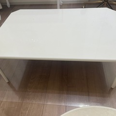 ローテーブルの画像