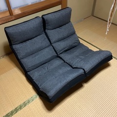座椅子の画像