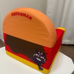 アンパンマン子供用チェアの画像