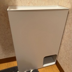 トイレットペーパー入れ　収納の画像