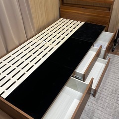 ベッドフレーム(シングル)【ニトリ】の画像