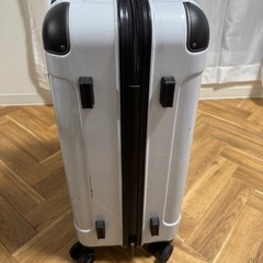 キャリーケースの画像