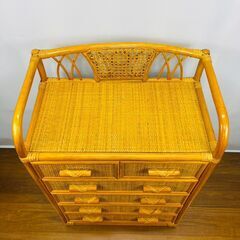 【極美品】籐家具 ラタン チェスト 引き出し5段6杯 サイズ:横幅60cm×奥行35cm×高さ90cmの画像