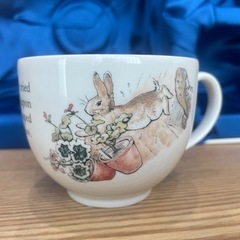 Wedgewood ピーターラビット　カップ•ソーサー•プレート× 2セットの画像