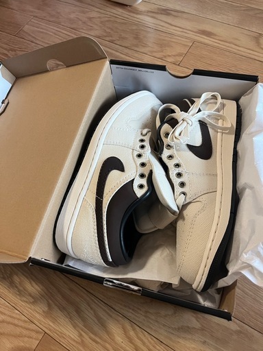 NIKE ジョーダン