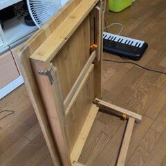 折りたたみつくえの画像