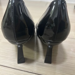 パンプス　レディース　22.5の画像
