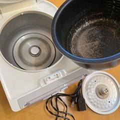 TIGER 炊飯器　3合炊きの画像