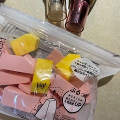 BBクリーム、ラメパウダーなどです🌟の画像