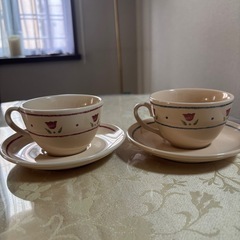 ペアティーカップ&ソーサーの画像