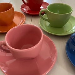 カラフルカップ&ソーサーの画像