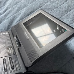 グリーンハウス　ポータブルDVDプレーヤー 乾電池対応 ブラックの画像