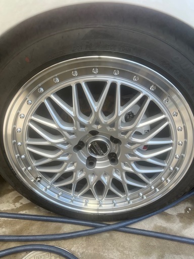 ホイール＆タイヤつき