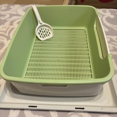 猫のおトイレ➕餌水入れの画像