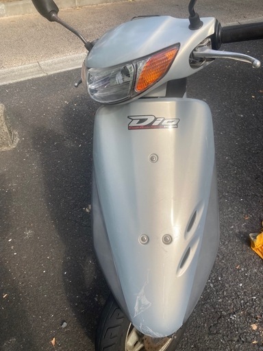 ホンダDio、シルバーのスクーター中古品