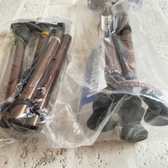 新品未使用⭐︎杖 自立式 介護 4点杖 ステッキ&折りたたみ杖２本の画像