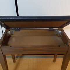 エレクトーンの椅子の画像