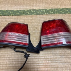 15クラウンテールランプの画像