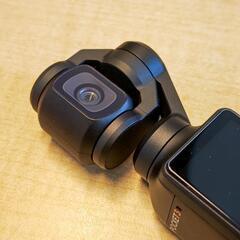 【新品同様】DJI Osmo Pocket 3 Creator Combo + おまけ付きの画像