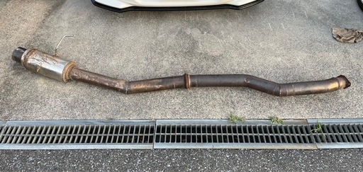 er34 スカイライン　マフラー　砲弾