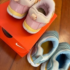 NIKEダイナモ　16cm.17cmの画像