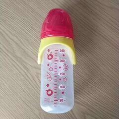 アンパンマン　プラスチック哺乳瓶240mlの画像