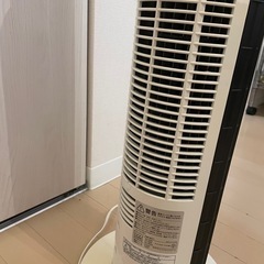 縦型扇風機(タワーファン)の画像