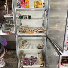 取引先決定致しました。小さめショーケース冷蔵庫の画像