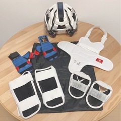 子供用　キッズ　空手防具セットの画像