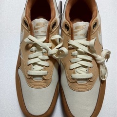 NIKE ナイキ　エアマックス1'87　ウィメンズの画像