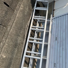 4m2連梯子と3m2連梯子2セットの画像