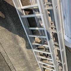 4m2連梯子と3m2連梯子2セットの画像