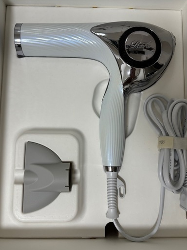 美品 リファ ReFa BEAUTECH DRYER ドライヤー