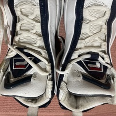 スニーカー フィラ、メンズの画像