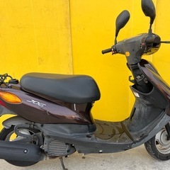 セル1発始動‼️安心のFi モデル⭐️ジョグ ヤマハ⭐️タイヤ新品‼️高性能モデル‼️原付　スクーター　50ccの画像